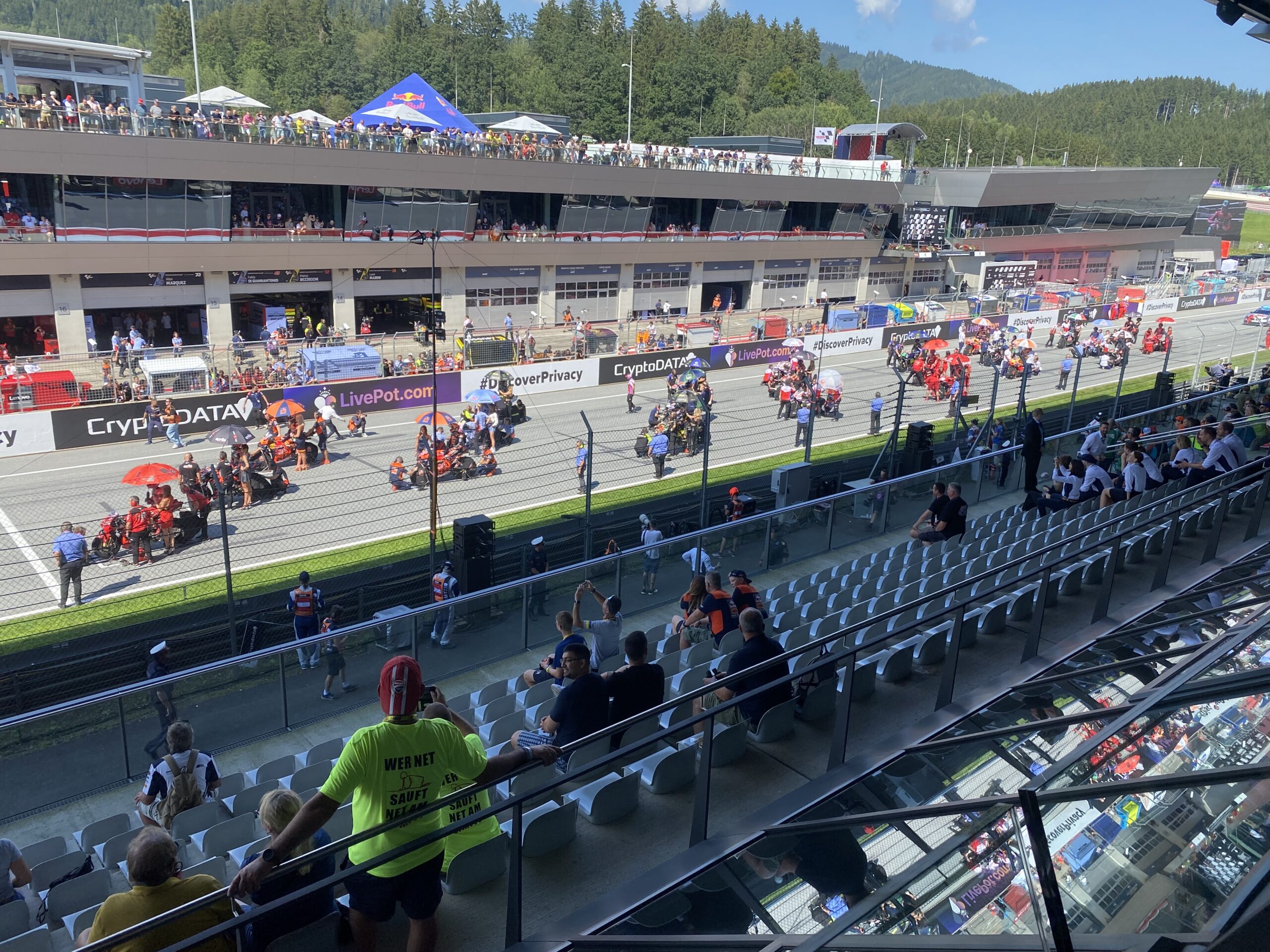 High speed racing and low latency 5G Broadcast distribution at the MotoGP™ in Austria